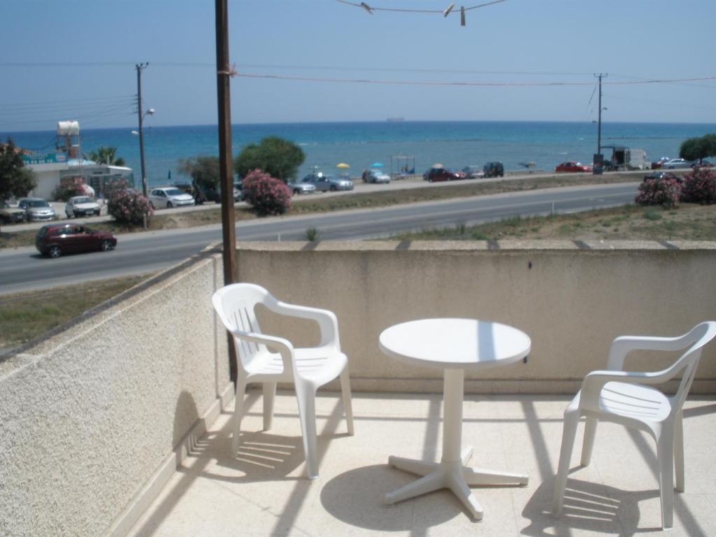 Klashiana Hotel Apartments Voroklini Exterior foto